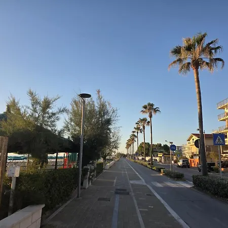 Casa Marino, 100 Meters From The Sea アパート