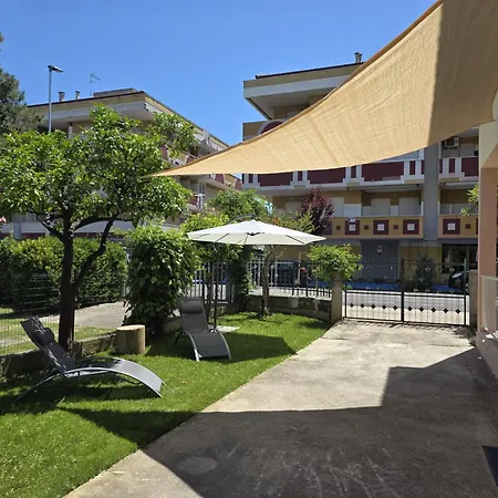 Casa Marino, 100 Meters From The Sea アパート Montesilvano Marina